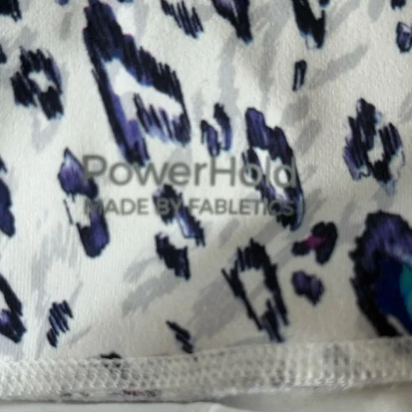 Fabletics Leopard Print women’s Leggings NWOT - Picture 3 of 3
